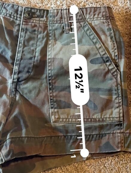 Forever 21 Women's Camouflage High Waisted Shorts Size M Green - Picture 3 of 7